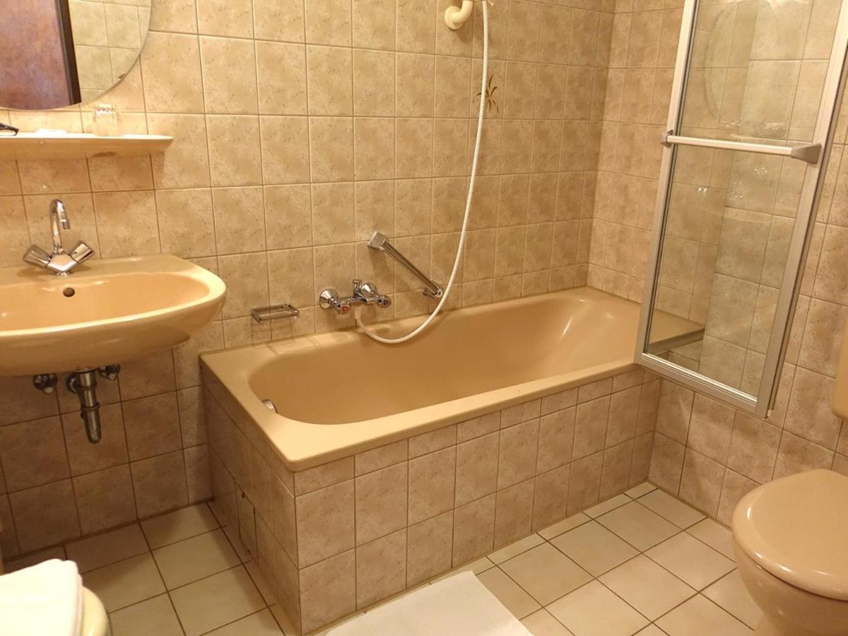 Parkhotel Wuerselen Würselen Екстериор снимка